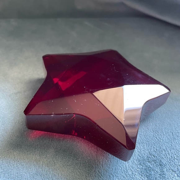 Rosenthal Red Ruby Crystal Star Paperweight - Picture 3 of 6